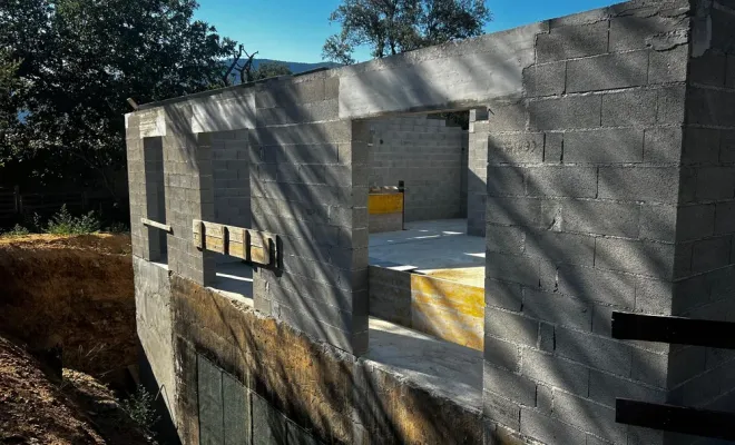 Extension d'une villa au Plan de la Tour : travaux de gros œuvre, Golfe de Saint-Tropez, BMC